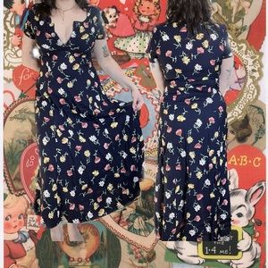 Buyer too! California vintage 90s floral maxi dress size 7